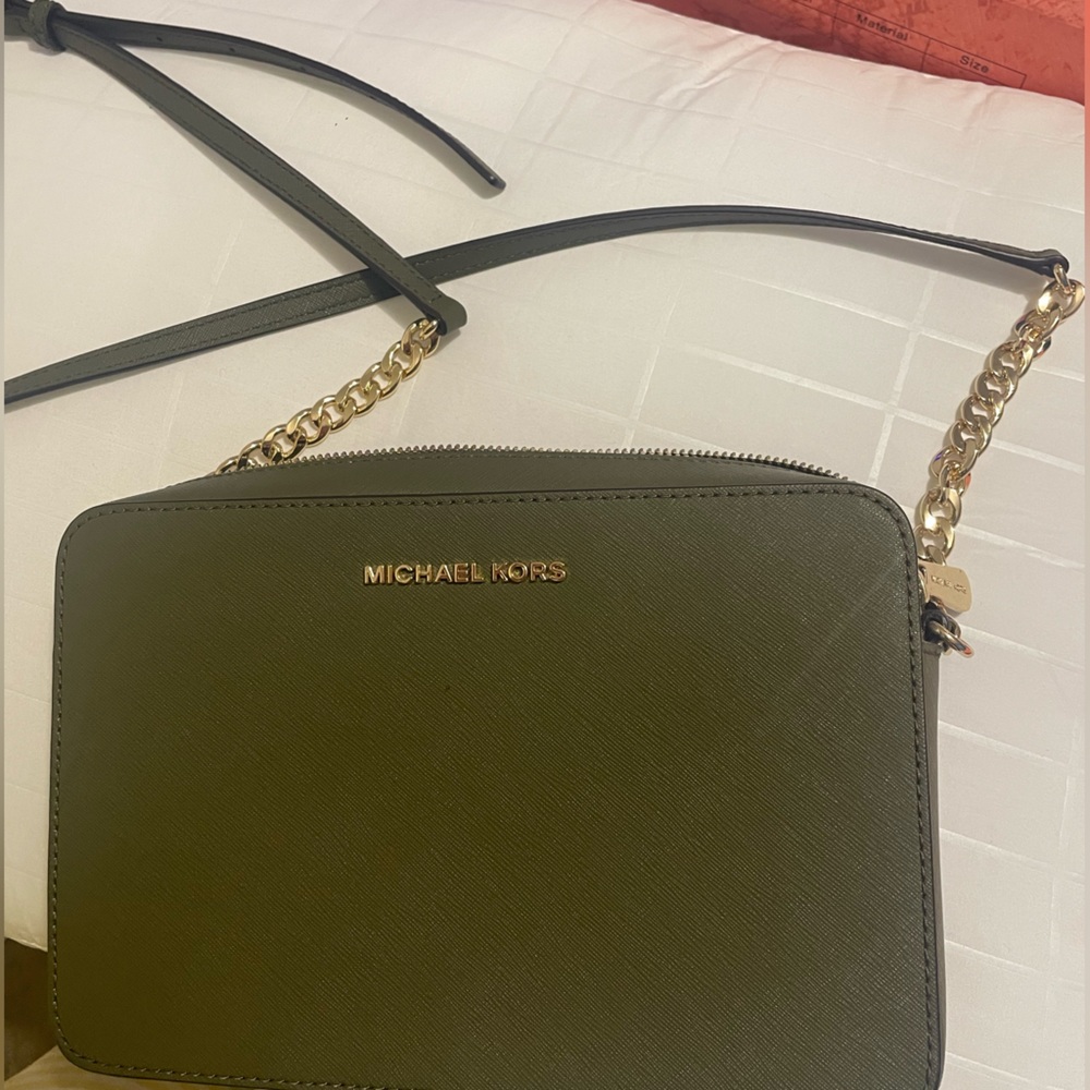 Michael Kors Crossbody